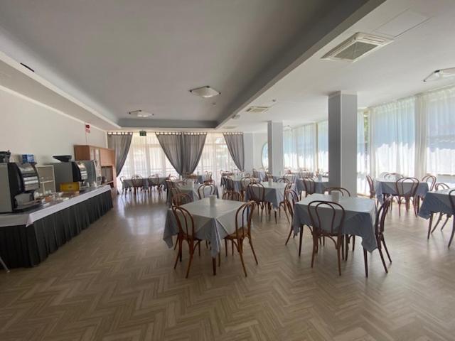 Hotel Monaco - Parcheggio Incluso Min 2 Gg Milano Marittima Buitenkant foto