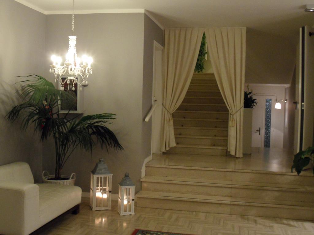 Hotel Monaco - Parcheggio Incluso Min 2 Gg Milano Marittima Buitenkant foto